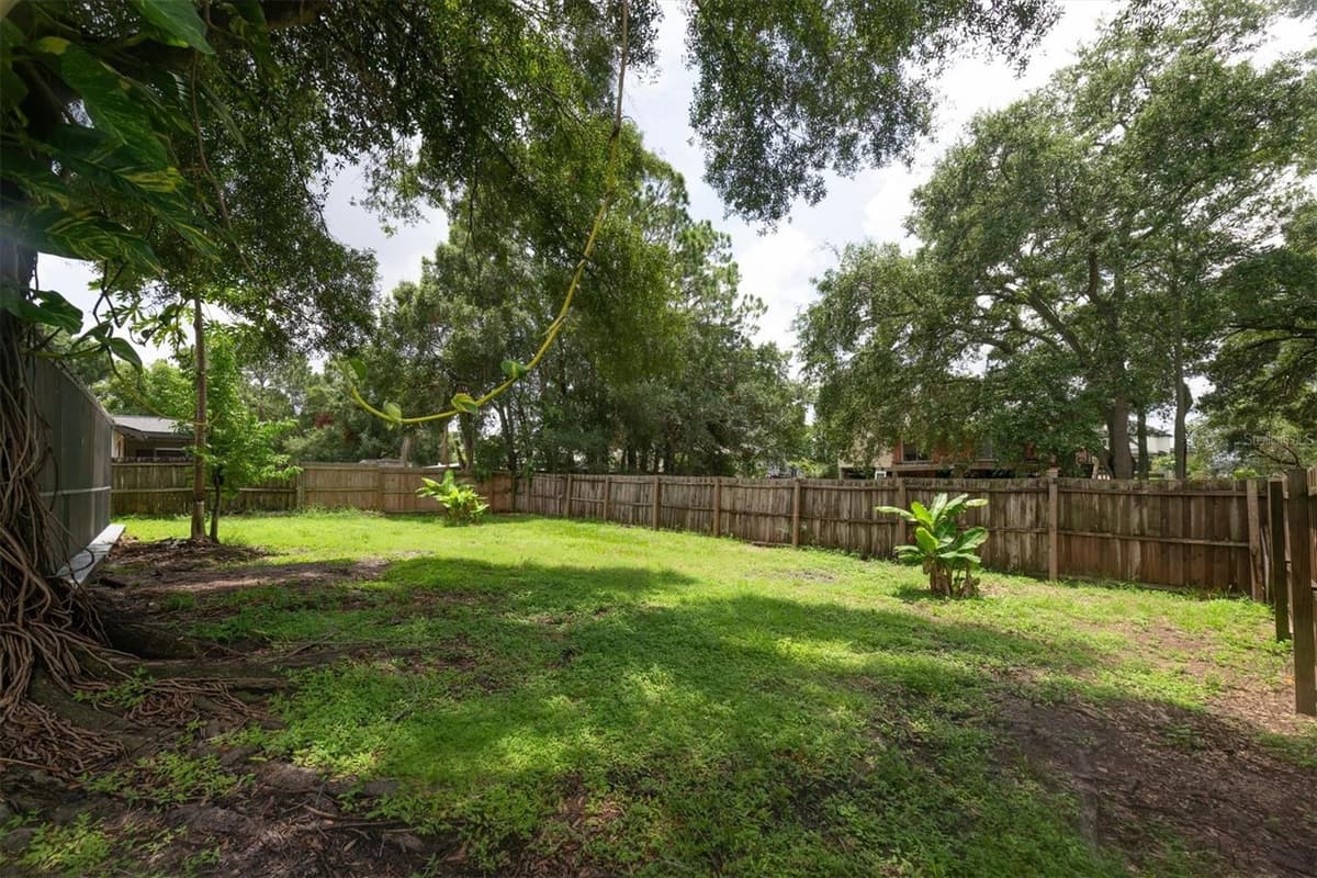 650 TIMBER BAY CIRCLE — photo 29 of 43