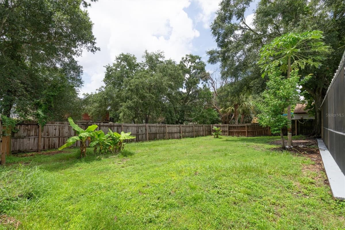 650 TIMBER BAY CIRCLE — photo 28 of 43