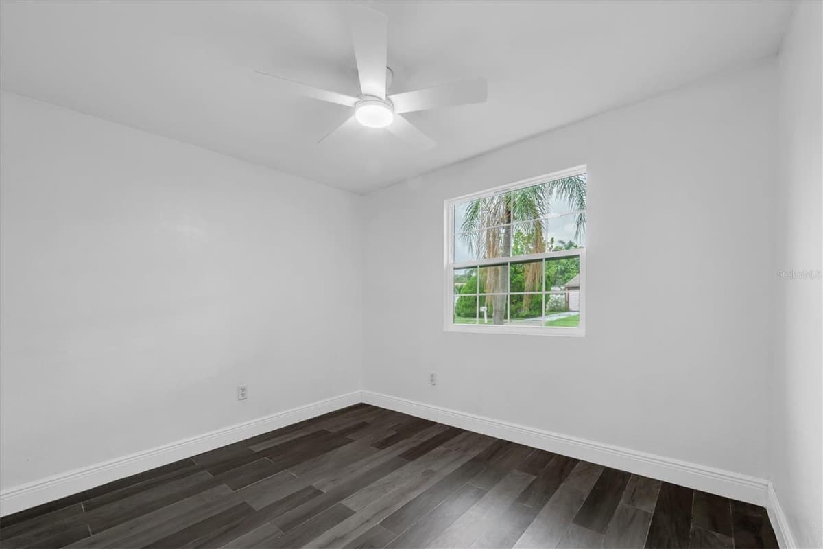 650 TIMBER BAY CIRCLE — photo 23 of 43
