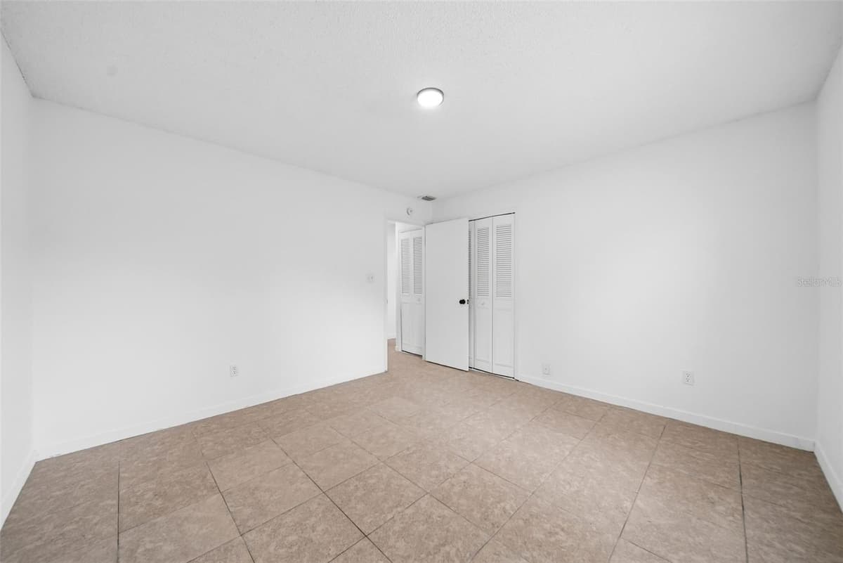 6113 BEAUMONT AVENUE — photo 21 of 27