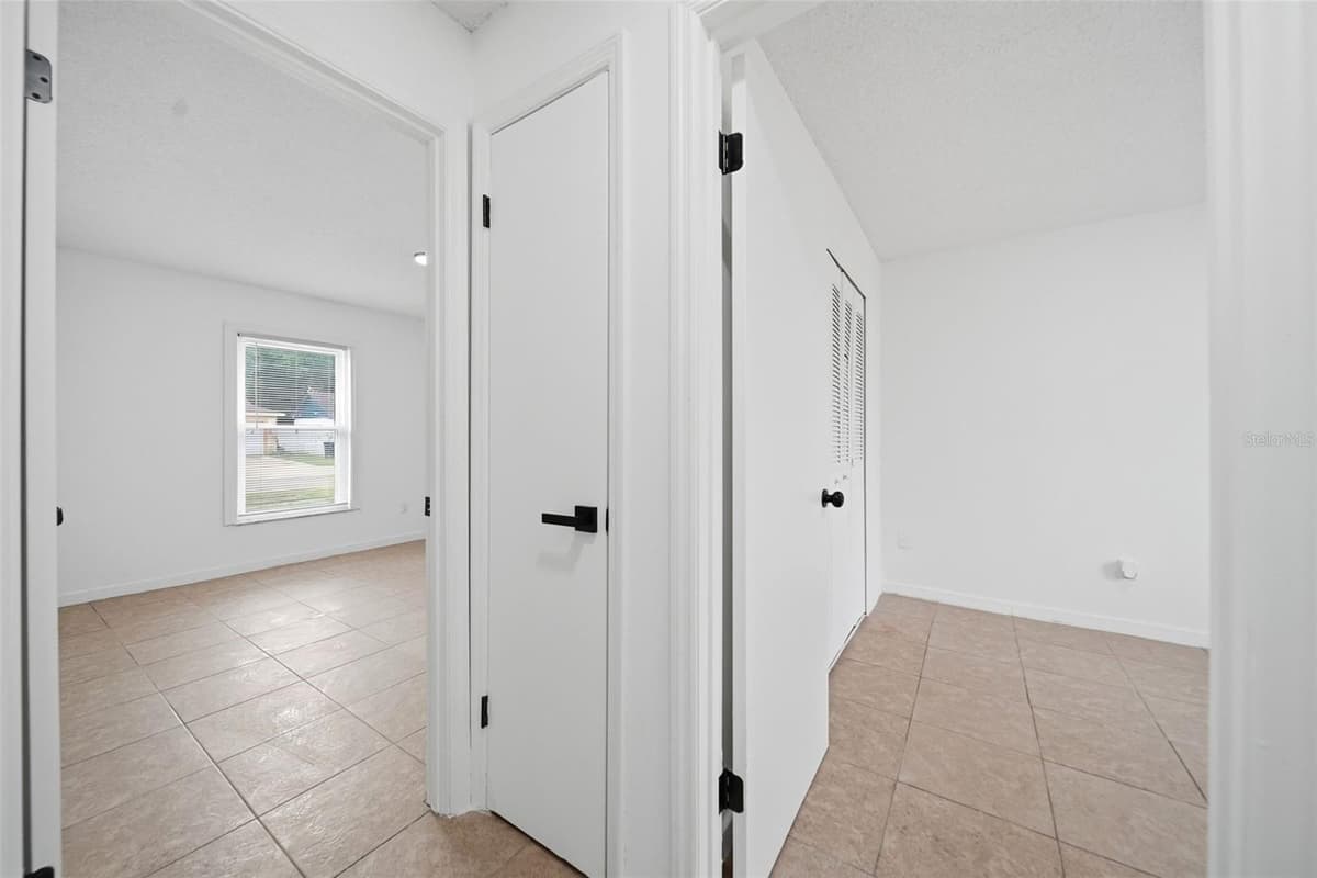 6113 BEAUMONT AVENUE — photo 18 of 27