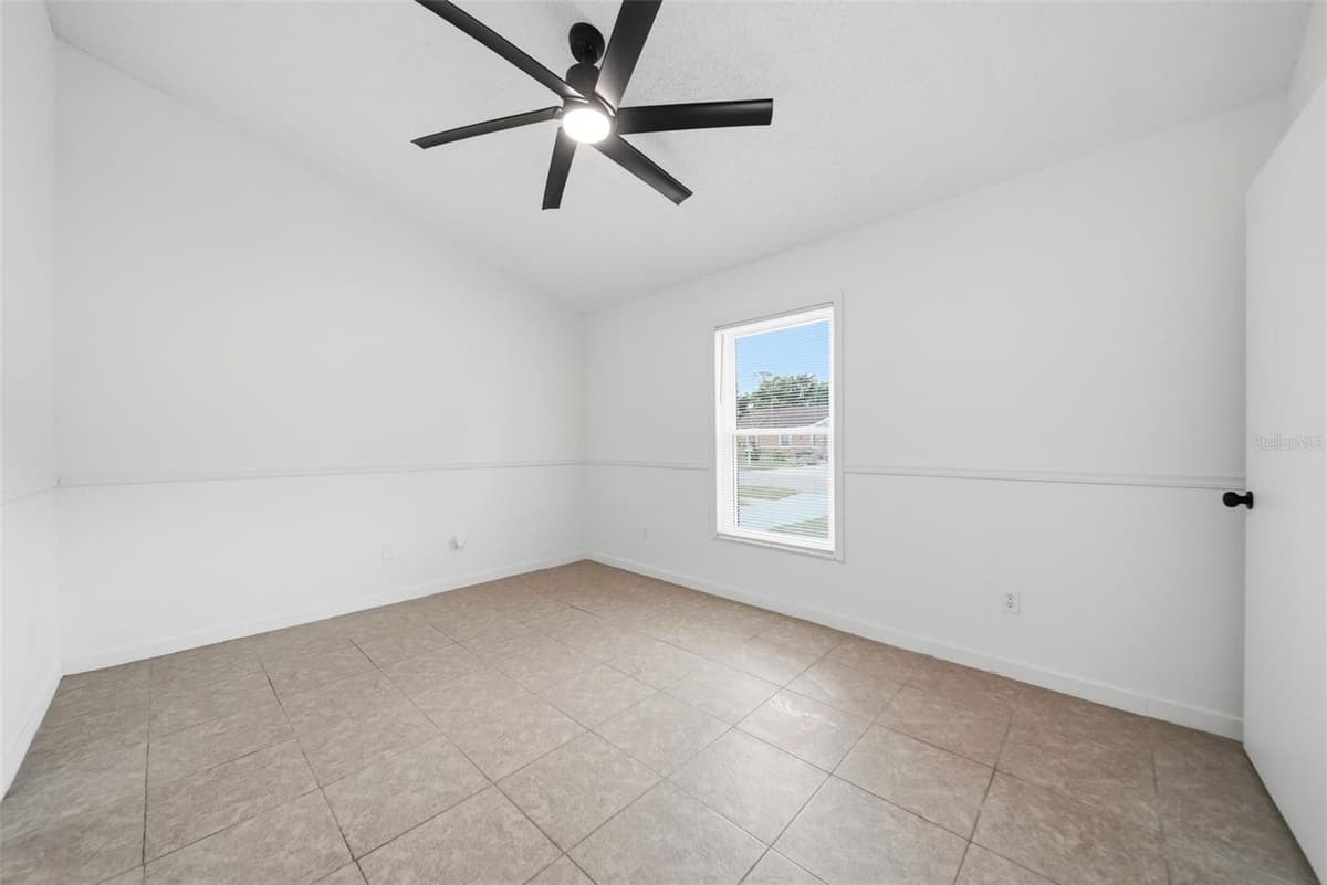 6113 BEAUMONT AVENUE — photo 13 of 27