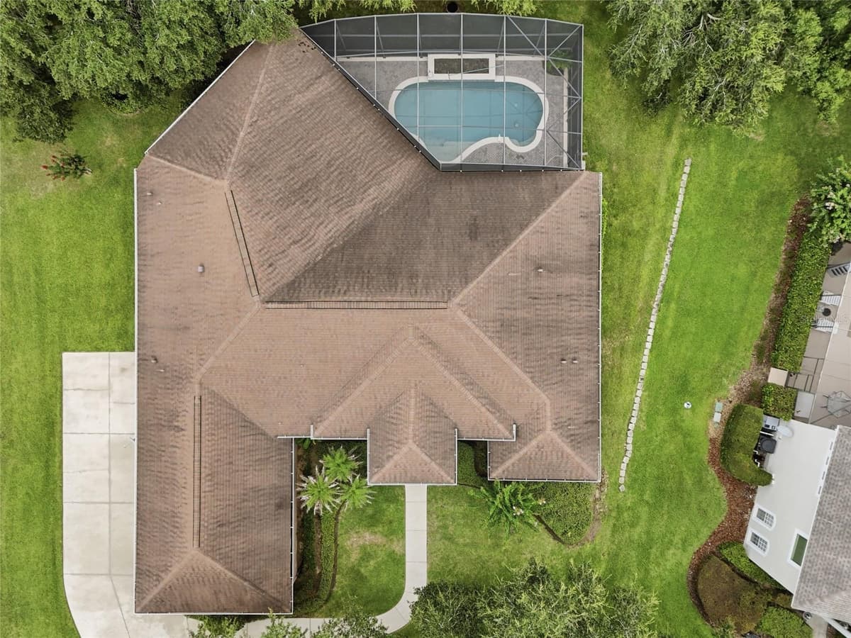 17535 COBBLESTONE LANE — photo 3 of 47