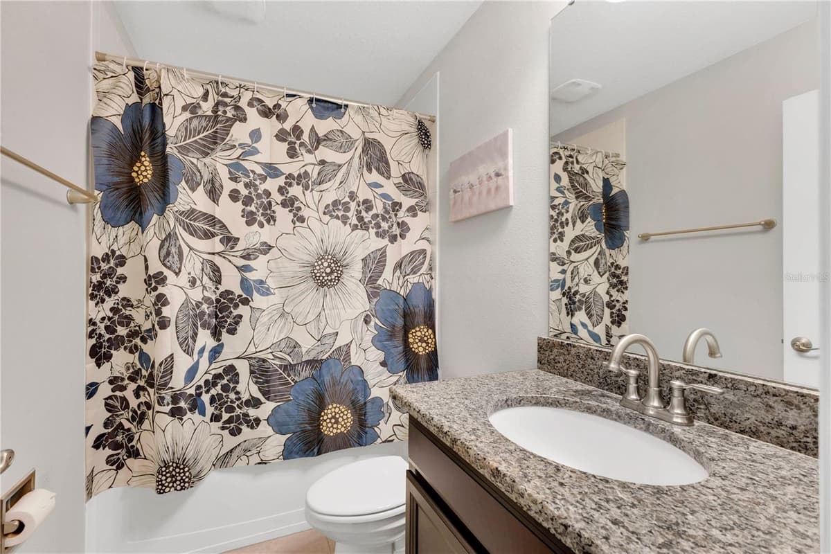 5233 VILLA ROSA AVENUE — photo 19 of 47