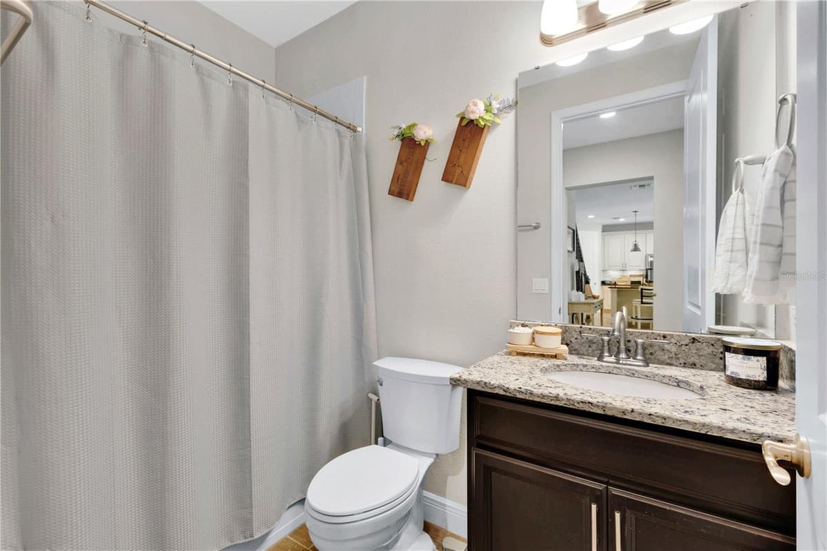 5233 VILLA ROSA AVENUE — photo 16 of 47