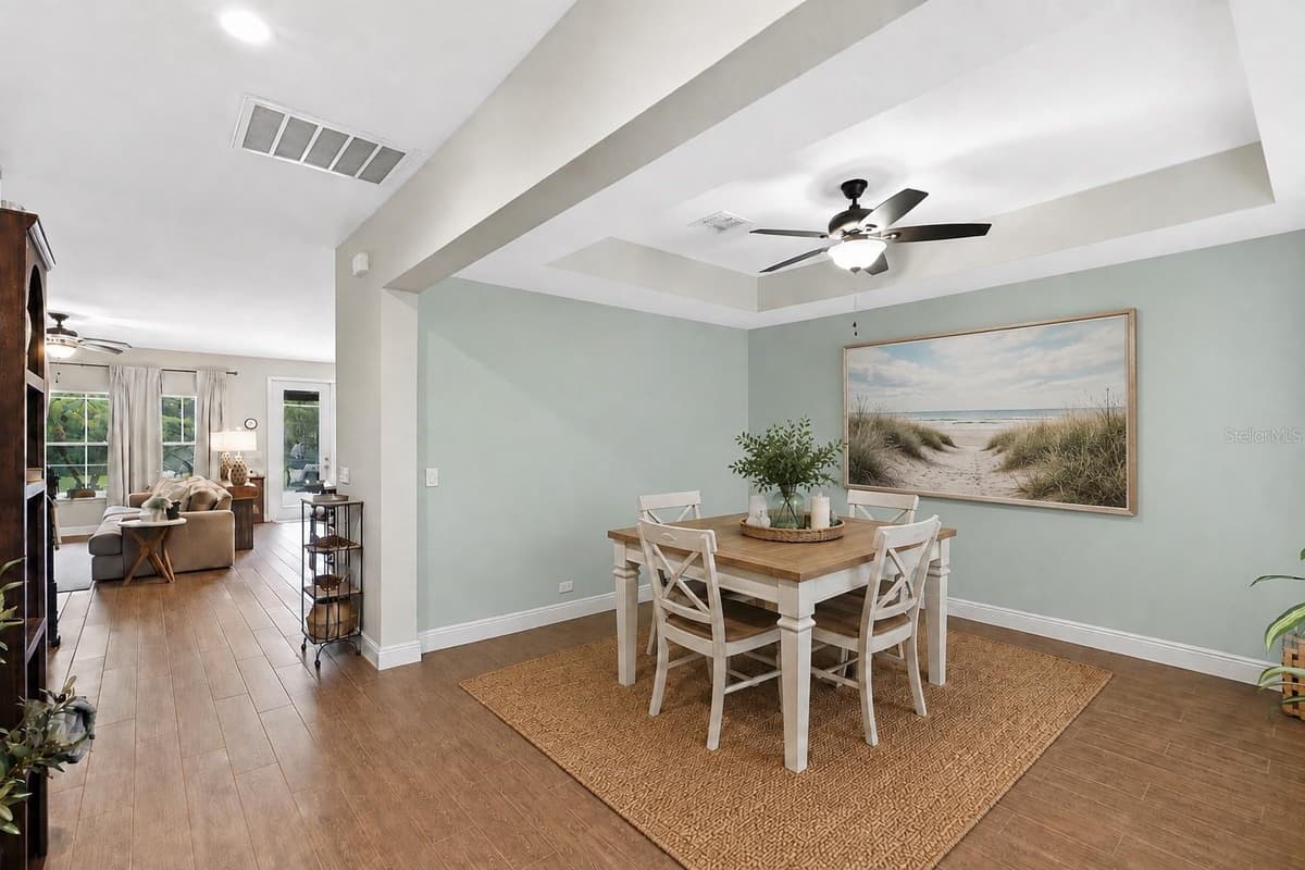 5233 VILLA ROSA AVENUE — photo 4 of 47
