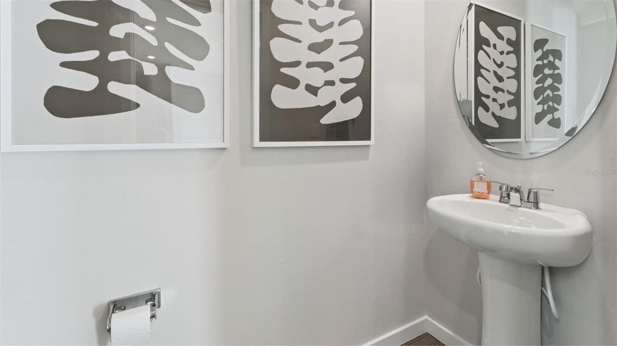 284 PRESTON COVE DRIVE — photo 13 of 35