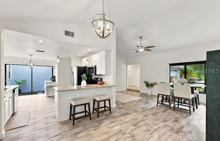 13904 HAYWARD PLACE — photo 8 of 45