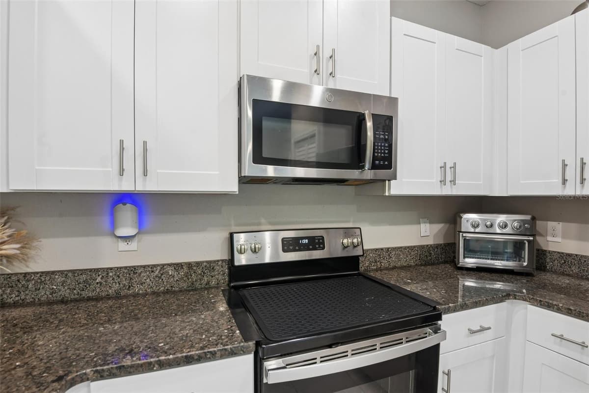 11705 CASTINE STREET — photo 20 of 56