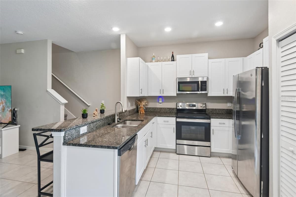 11705 CASTINE STREET — photo 19 of 56