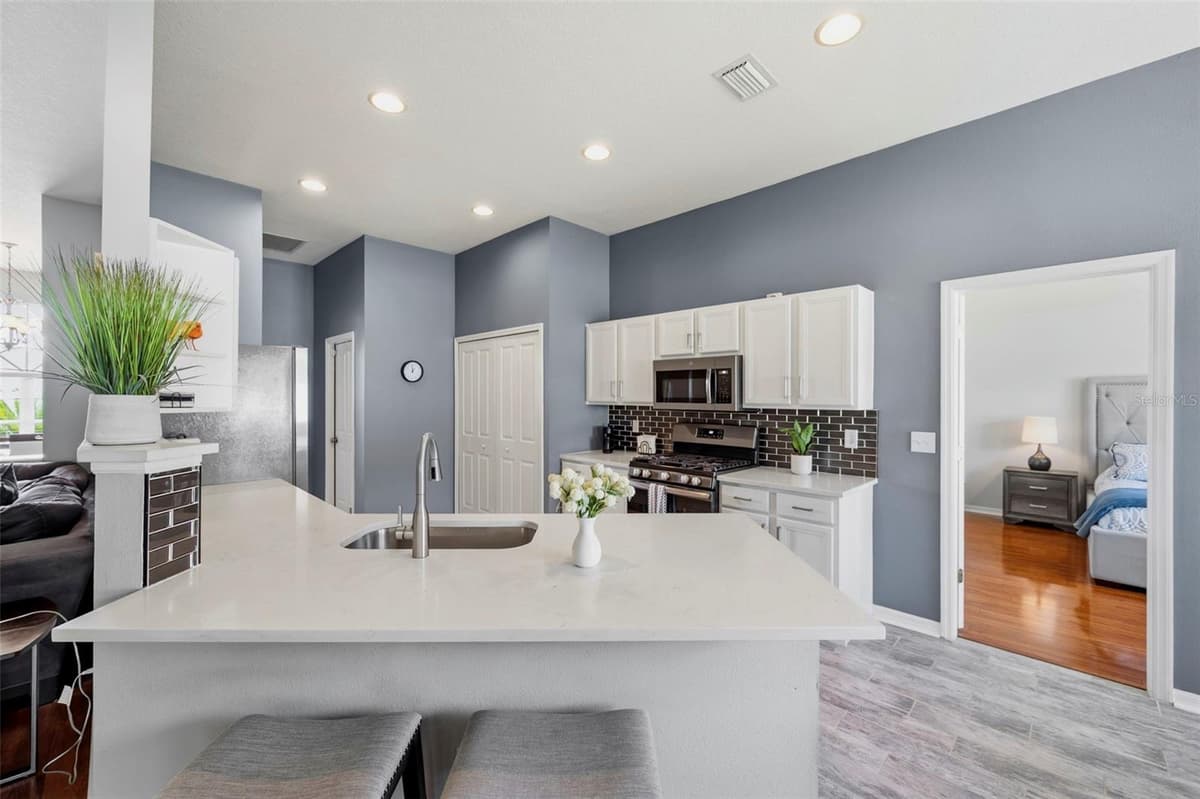 29609 EAGLE STATION DRIVE — photo 20 of 73
