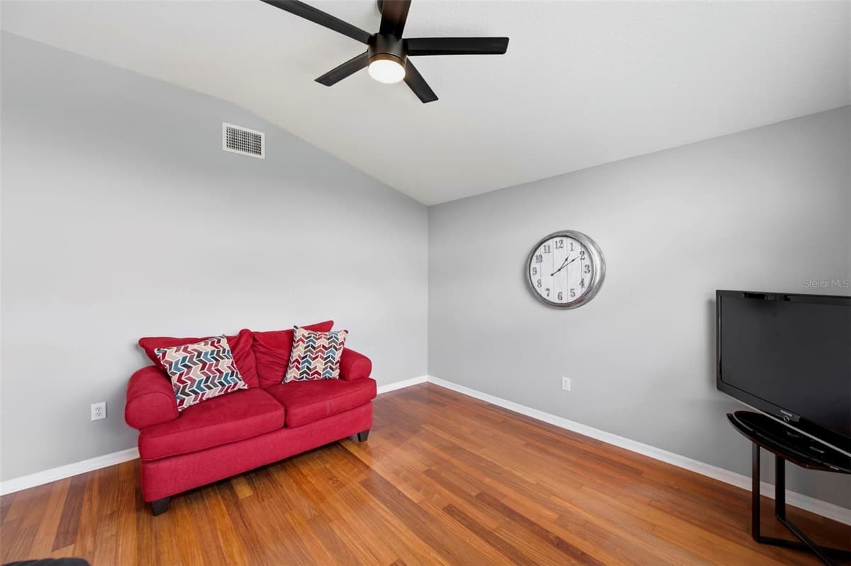 29609 EAGLE STATION DRIVE — photo 12 of 73