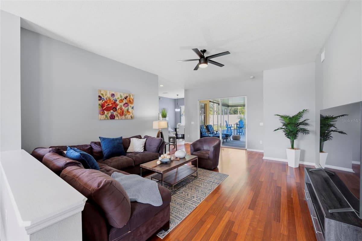 29609 EAGLE STATION DRIVE — photo 16 of 73