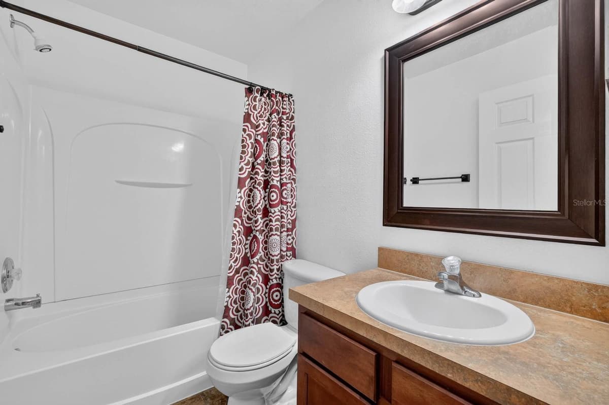 2501 BULLION LOOP — photo 19 of 30