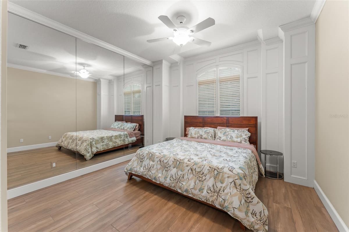 6055 LOUISE COVE DRIVE — photo 47 of 79
