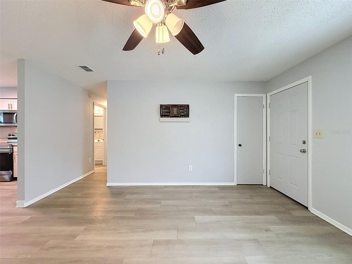 6376 CAMMIE STREET — photo 28 of 81