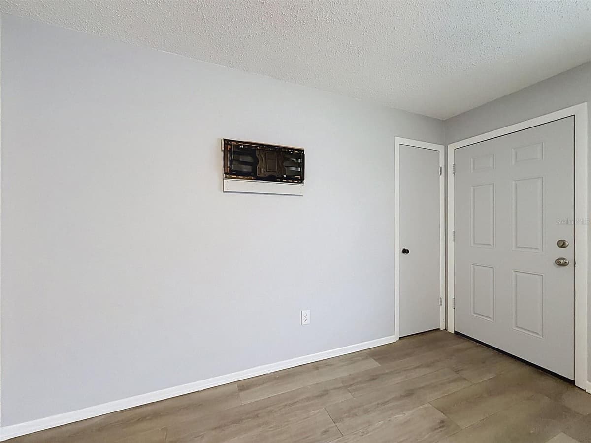 6376 CAMMIE STREET — photo 56 of 81