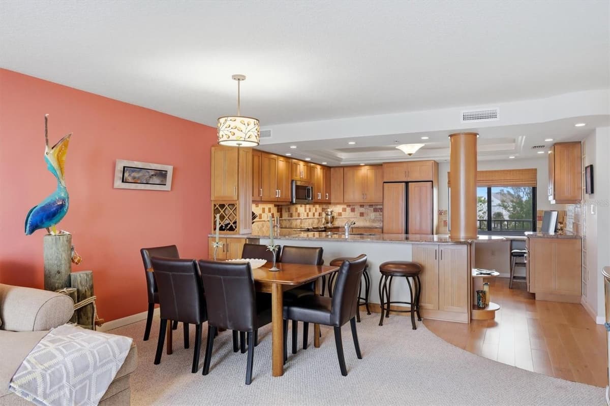 4545 GULF OF MEXICO DRIVE — photo 10 of 36