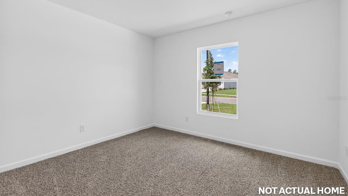 244 HAWTHORN AVENUE — photo 22 of 37