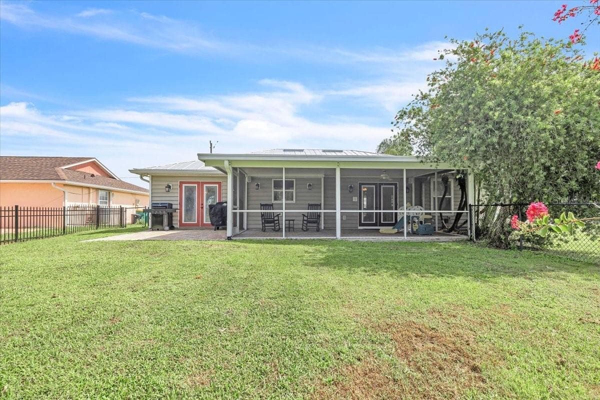 25435 AREQUIPA DRIVE — photo 30 of 39