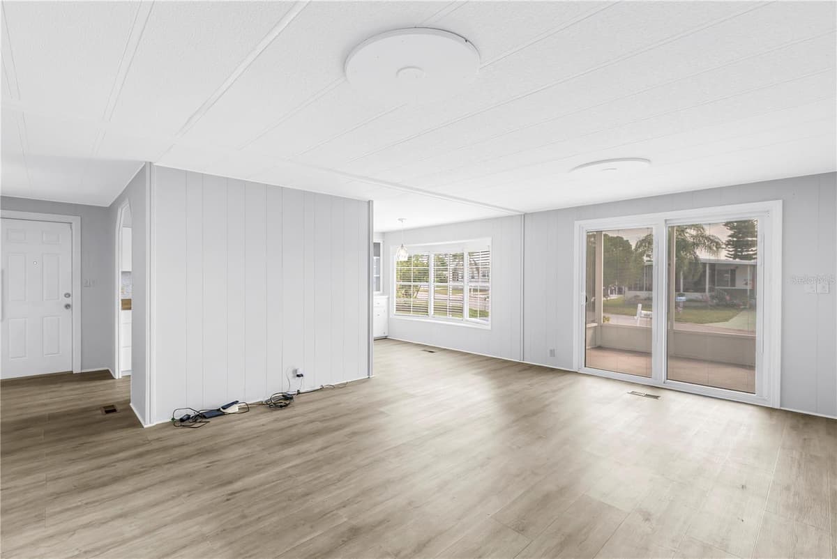 5113 RANCHO AVENUE — photo 17 of 52