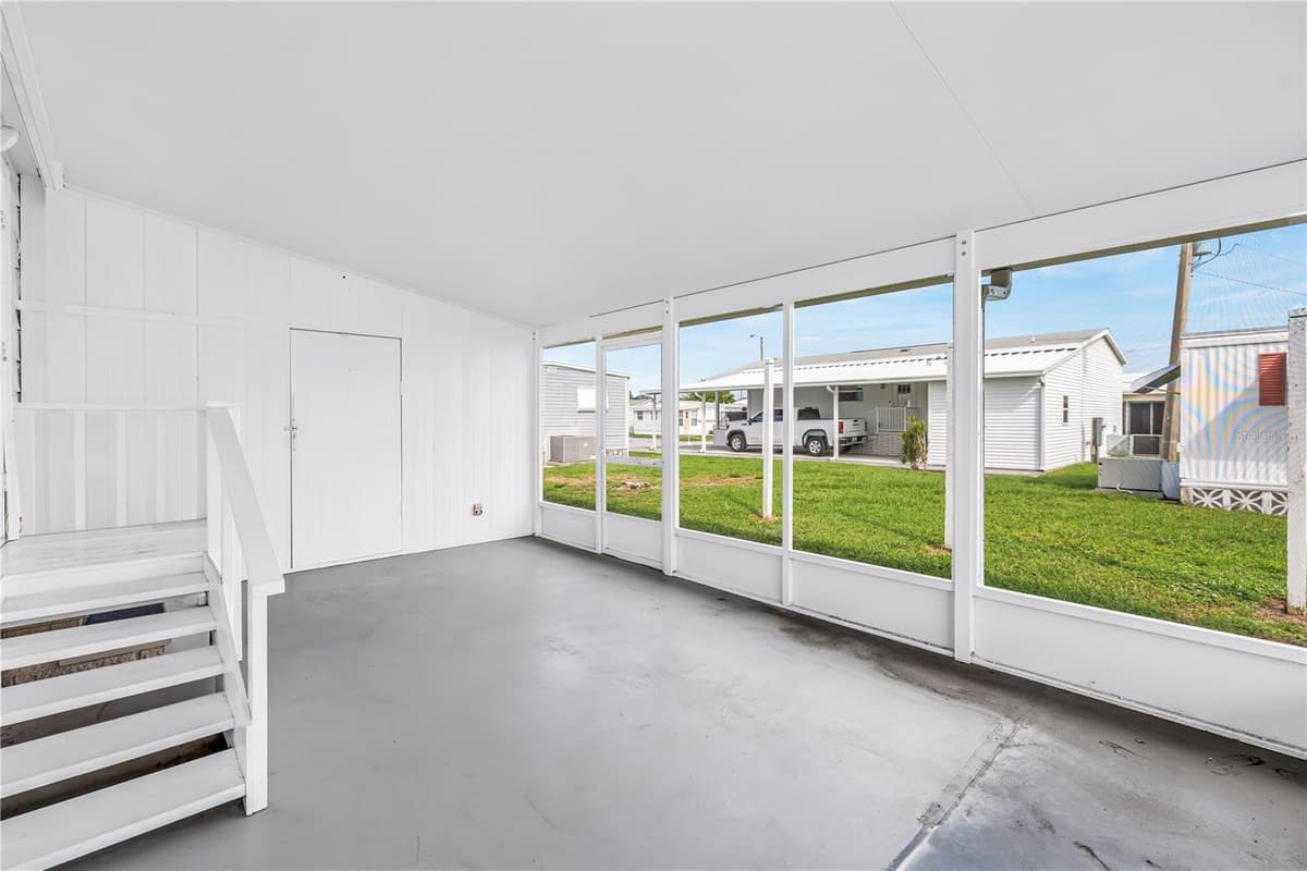 5113 RANCHO AVENUE — photo 6 of 52
