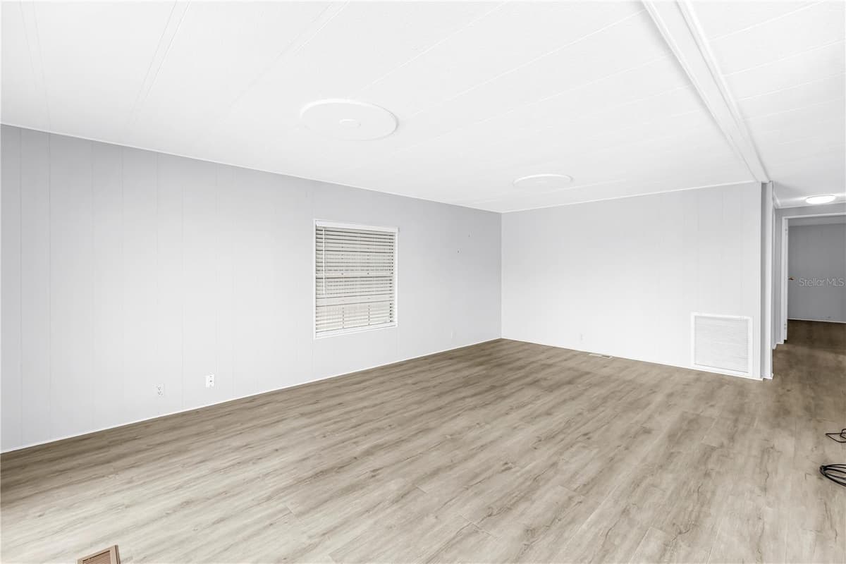 5113 RANCHO AVENUE — photo 10 of 52