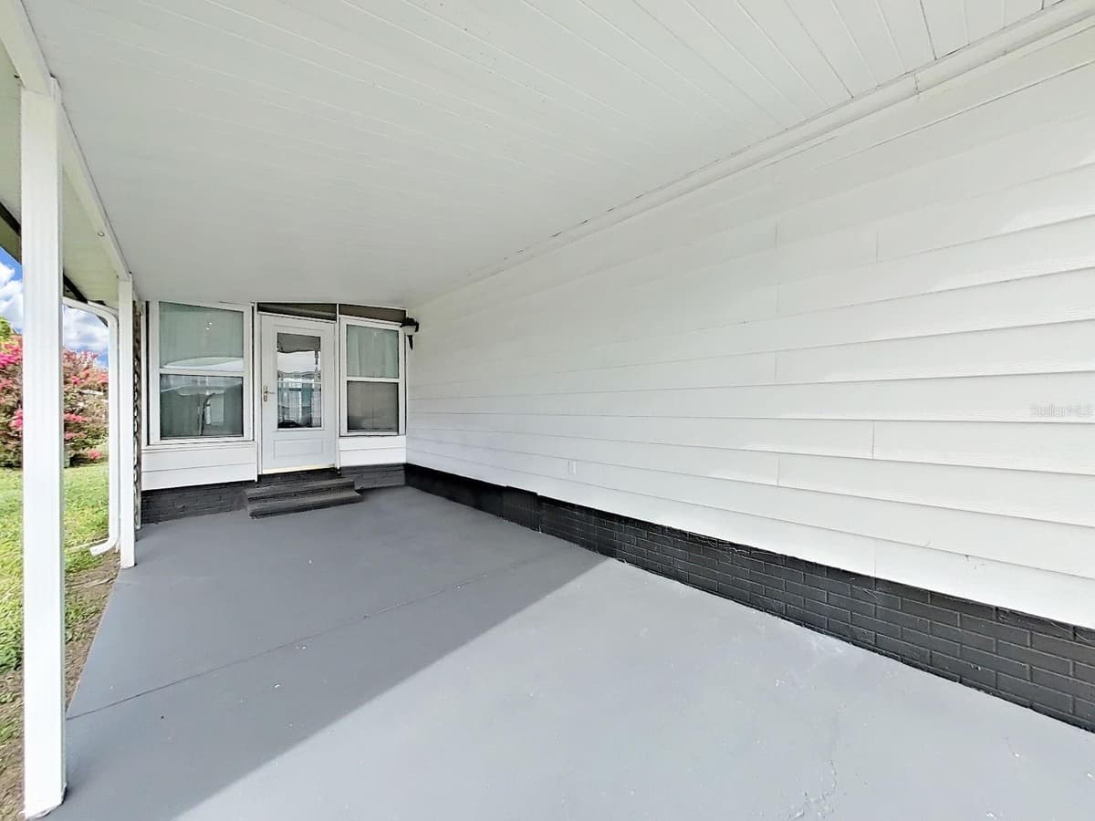5022 FOXWOOD BLVD — photo 34 of 47