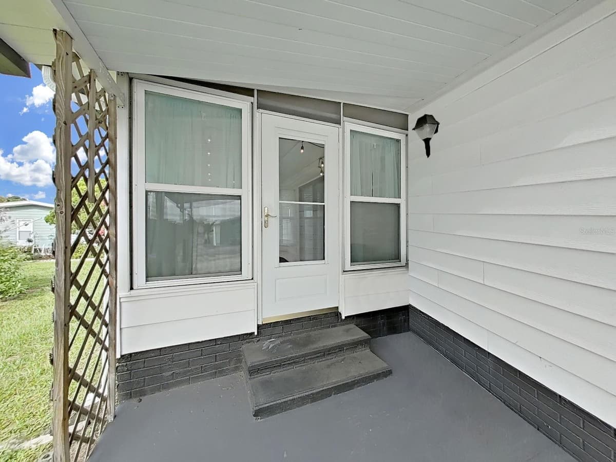 5022 FOXWOOD BLVD — photo 35 of 47