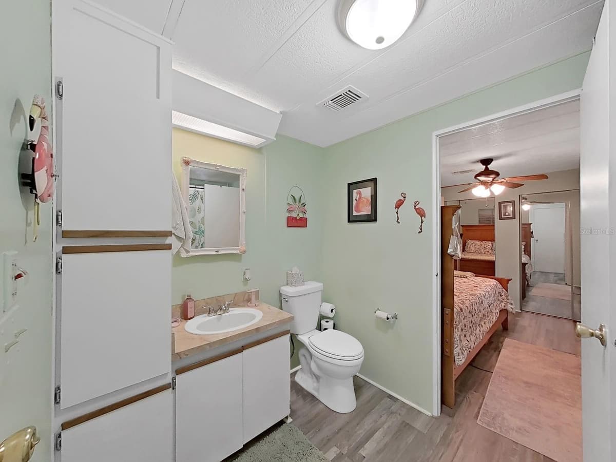 5022 FOXWOOD BLVD — photo 29 of 47
