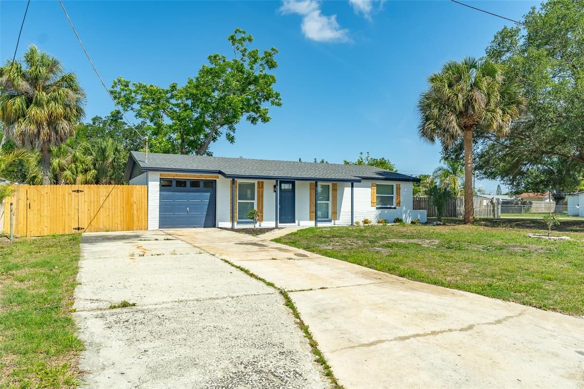 6304 FLORIDA CIRCLE — photo 4 of 25