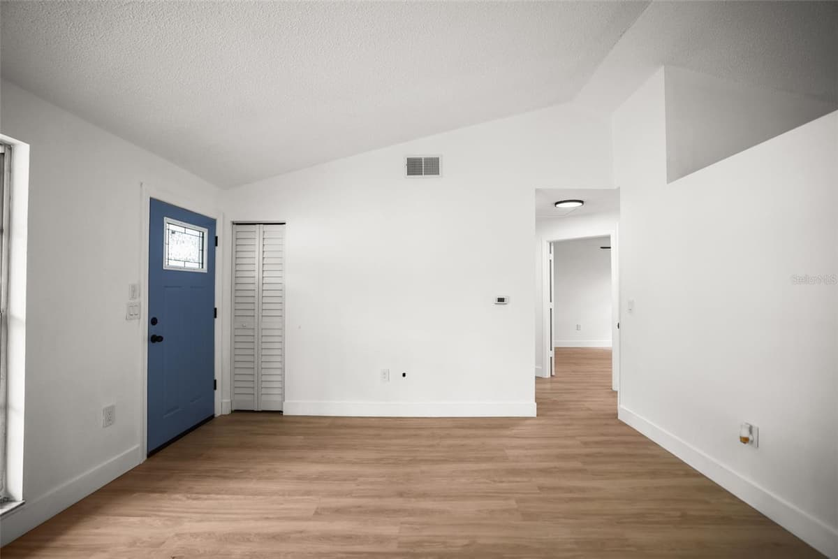 3261 LA VERNE COURT — photo 28 of 39
