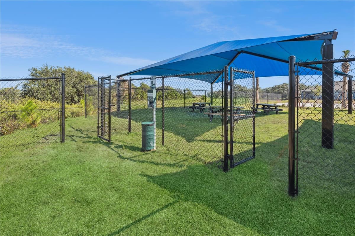 292 PRESTON COVE DRIVE — photo 31 of 32