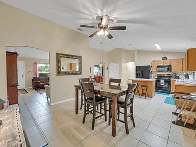 27 PATRIC DRIVE — photo 9 of 16