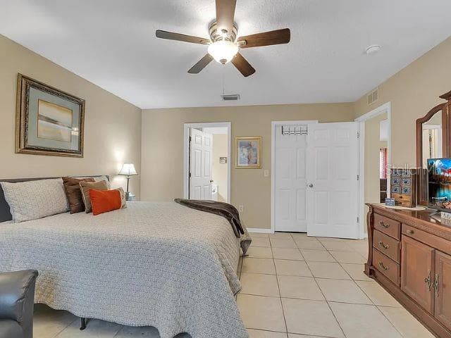 27 PATRIC DRIVE — photo 13 of 16