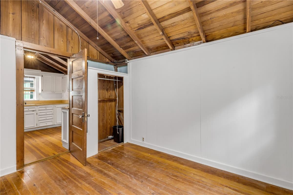 304 FLAGLER AVENUE — photo 31 of 58