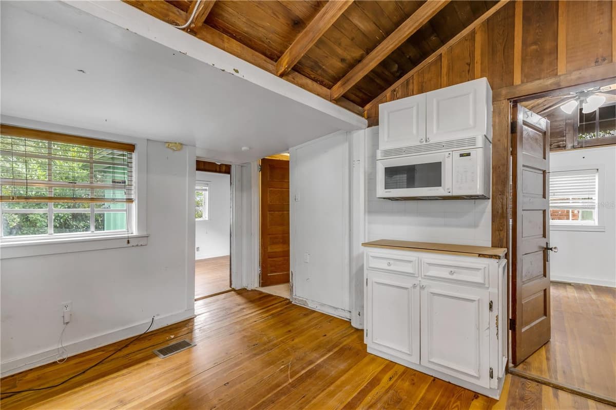 304 FLAGLER AVENUE — photo 29 of 58