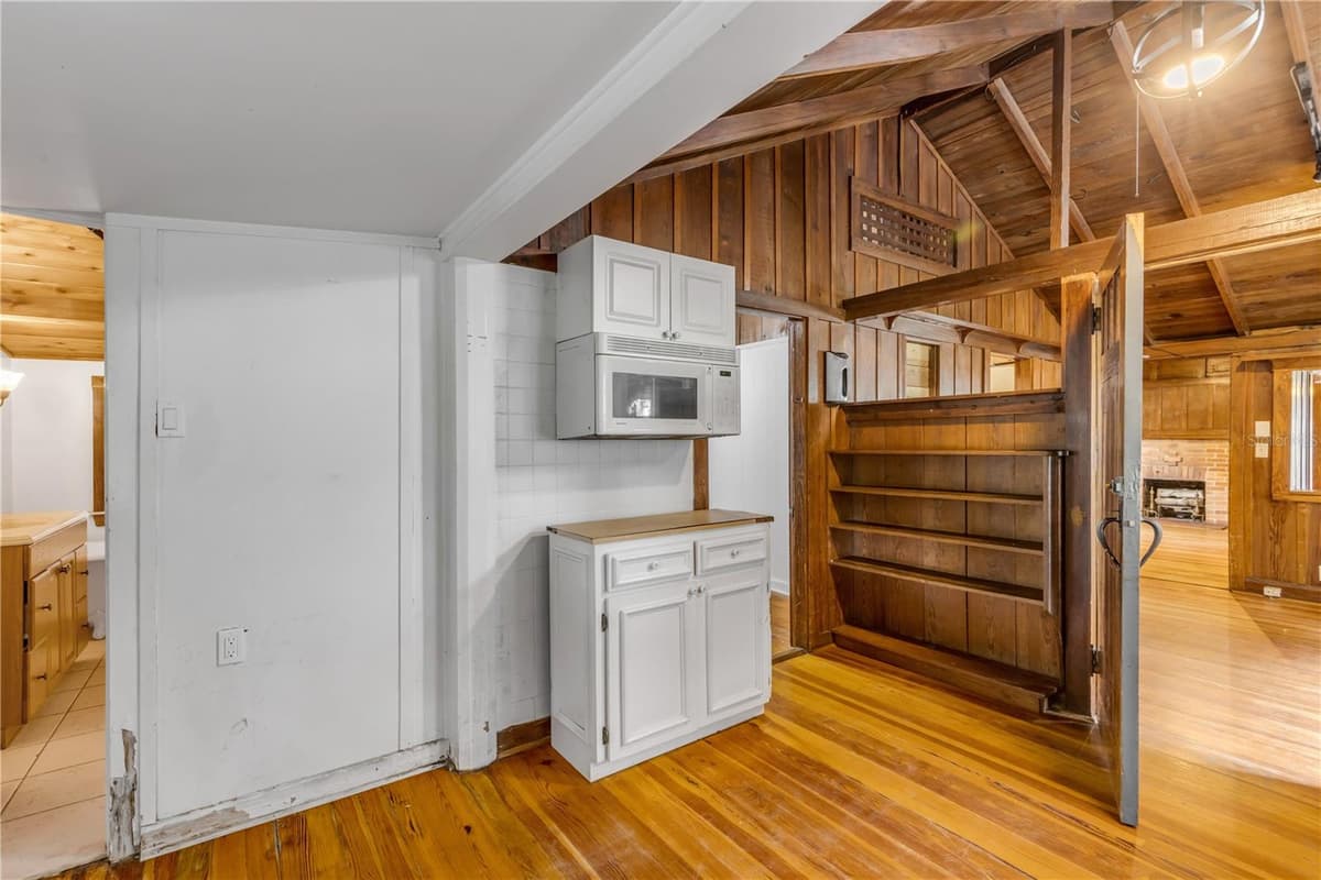 304 FLAGLER AVENUE — photo 28 of 58