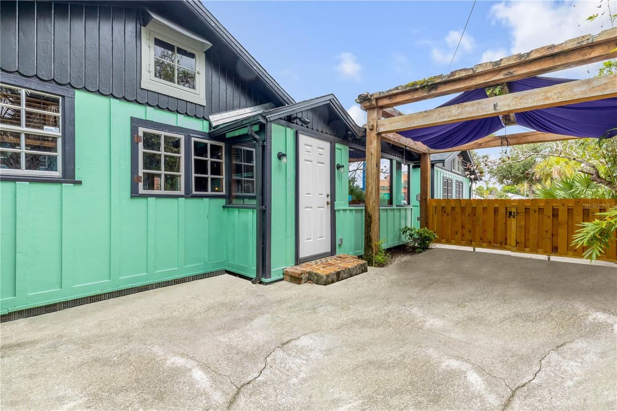 304 FLAGLER AVENUE — photo 44 of 58