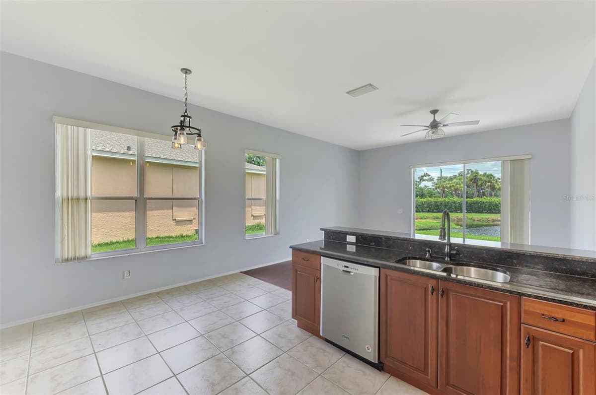 6339 STURBRIDGE COURT — photo 35 of 71