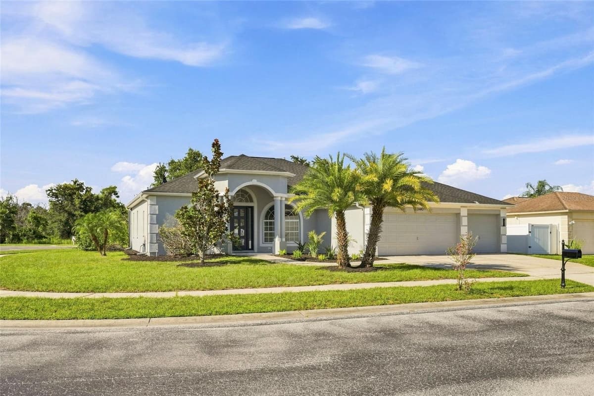 1447 CRAZY HORSE DRIVE — photo 41 of 84