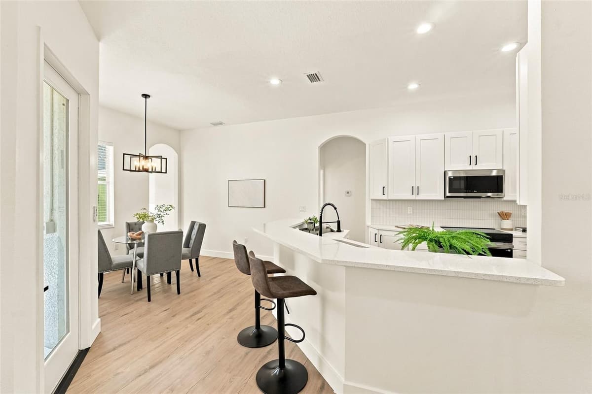 1447 CRAZY HORSE DRIVE — photo 12 of 84