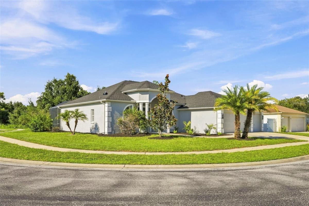 1447 CRAZY HORSE DRIVE — photo 40 of 84