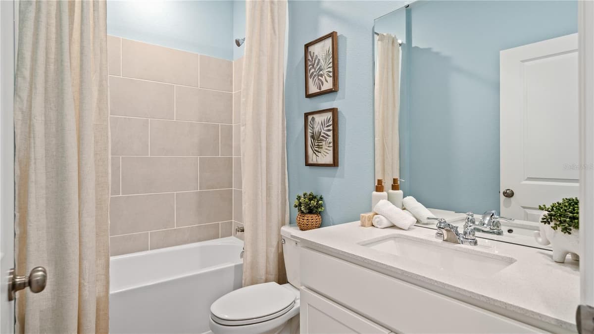 4621 CORAL HARBOUR ROAD — photo 13 of 39