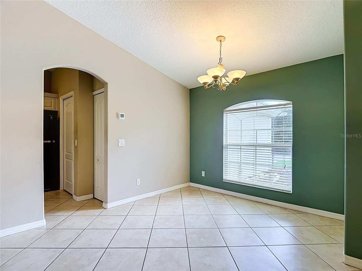 4523 BUTTERFLY LANE — photo 7 of 59