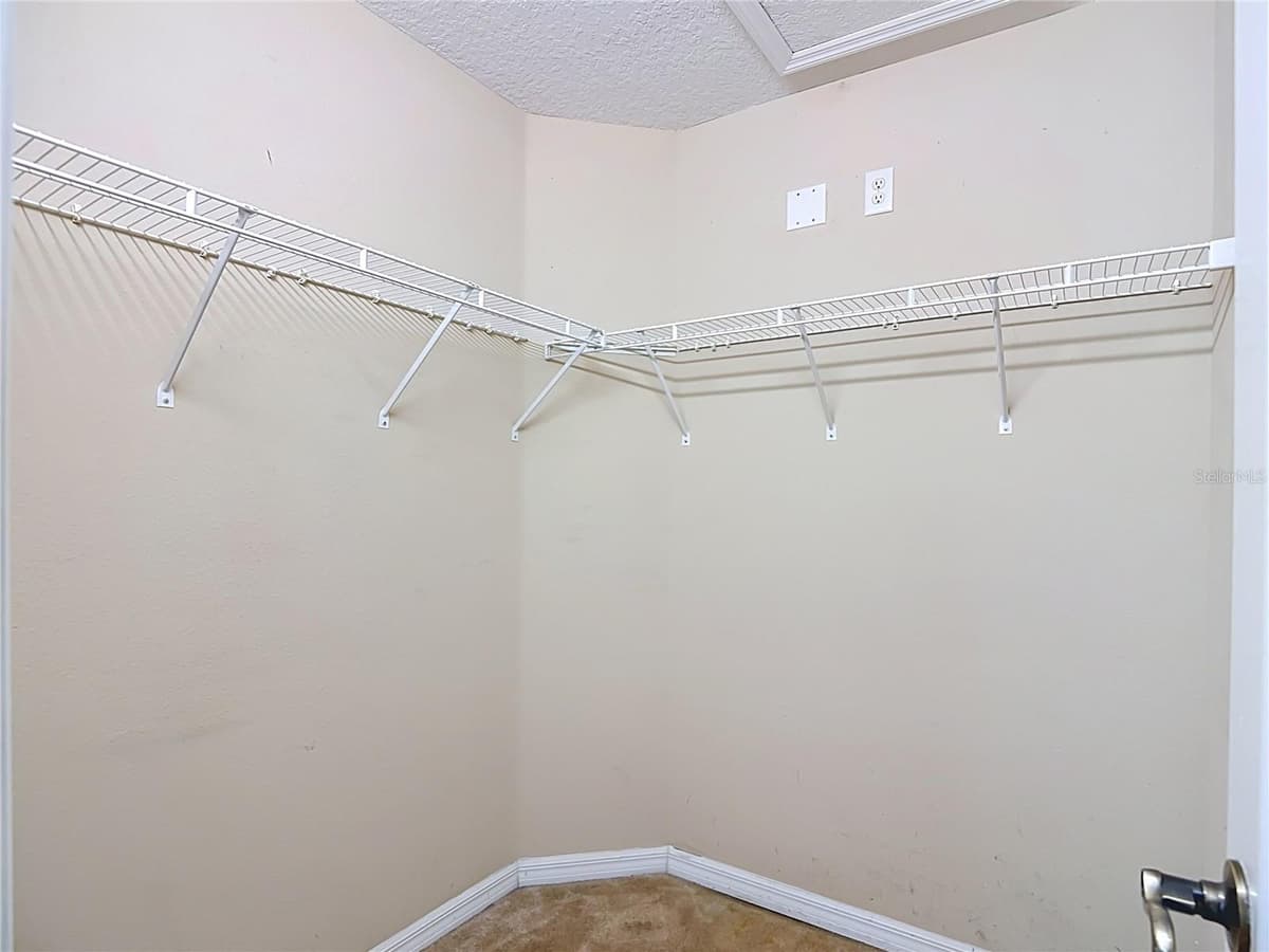 4523 BUTTERFLY LANE — photo 39 of 59