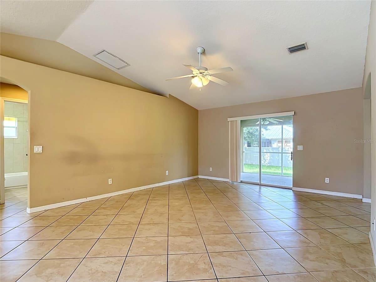 4523 BUTTERFLY LANE — photo 13 of 59