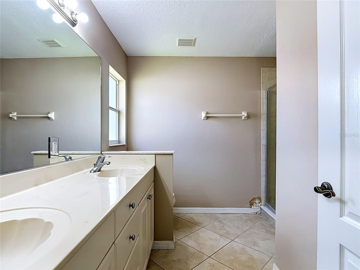 4523 BUTTERFLY LANE — photo 41 of 59