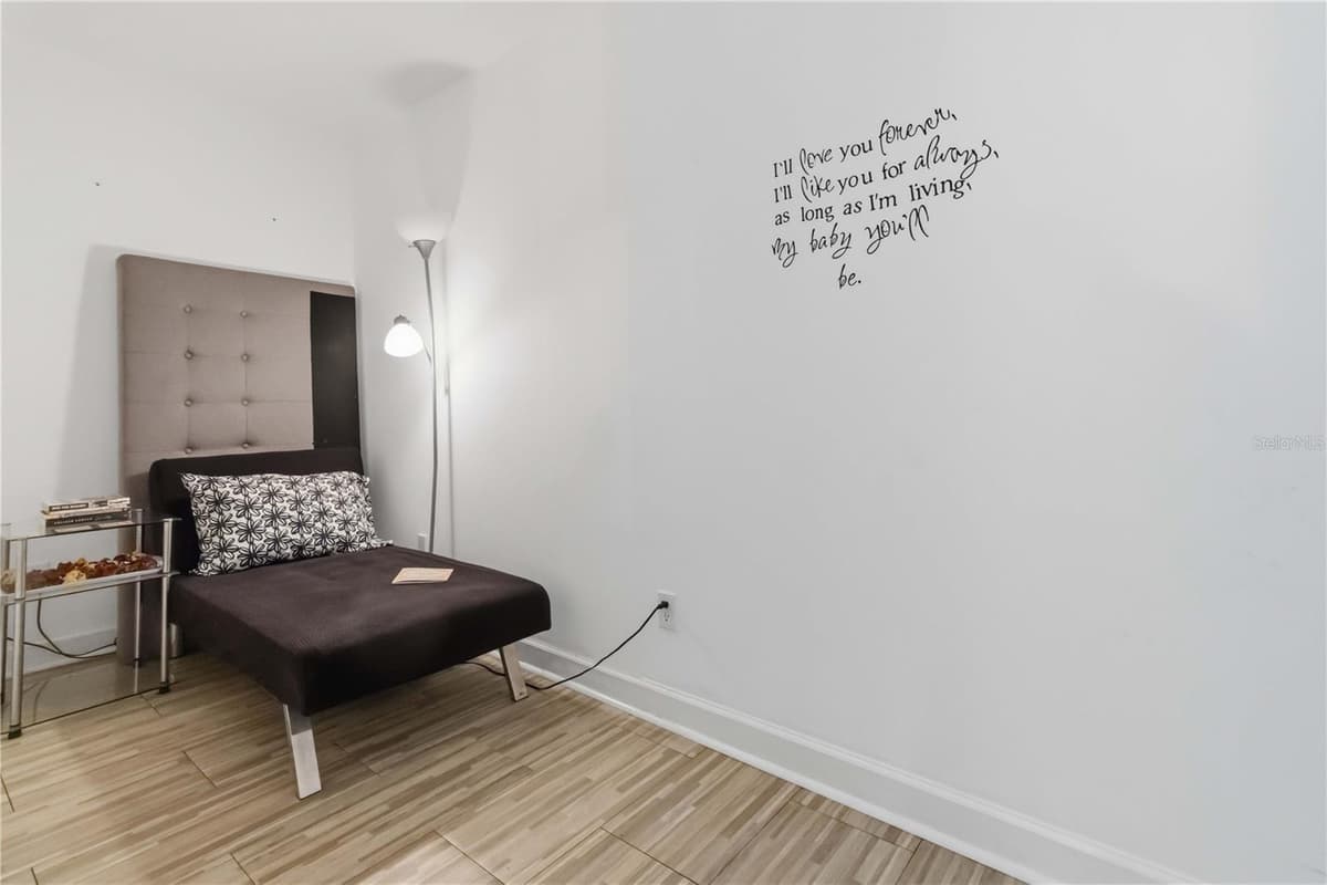 2800 ATLANTIC AVENUE — photo 12 of 21