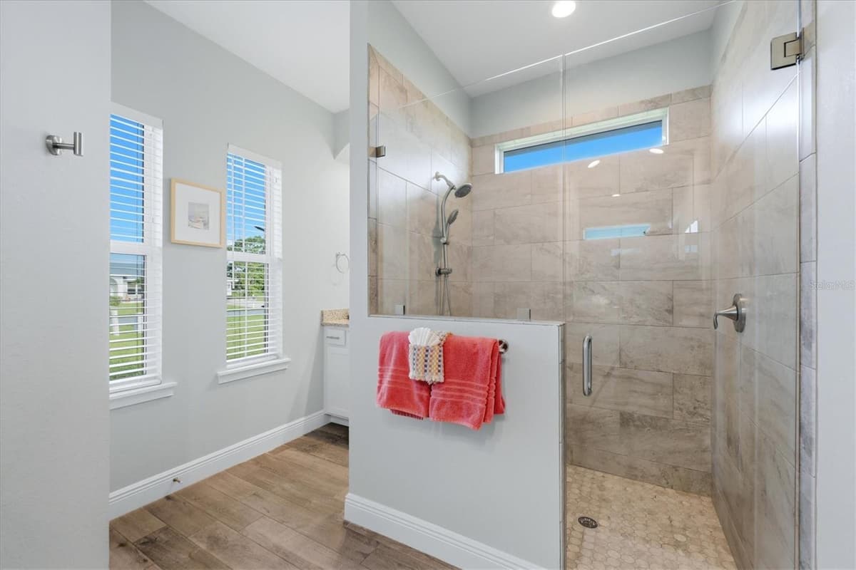 90 BROADMOOR LANE — photo 16 of 46